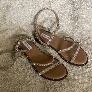 STEVE MADDEN SANDALS